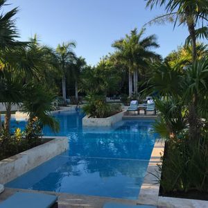 Meet your Posher, Christie